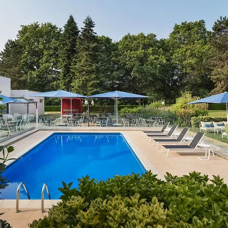 Novotel Alma Hotel 4*